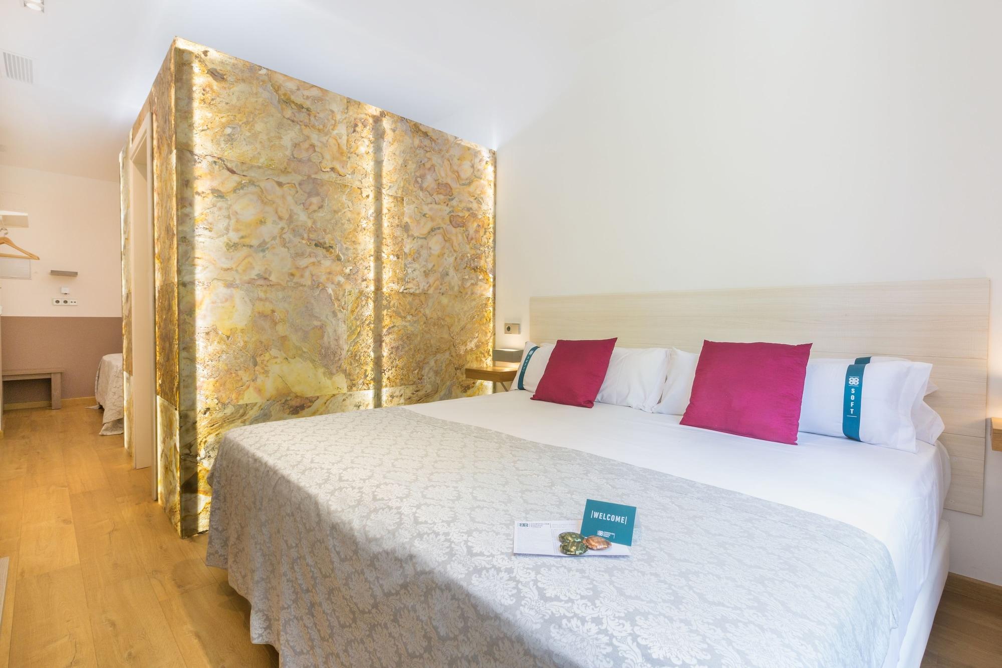 Hotel Cosmopolitan Boutique Rambla à Barcelone Extérieur photo